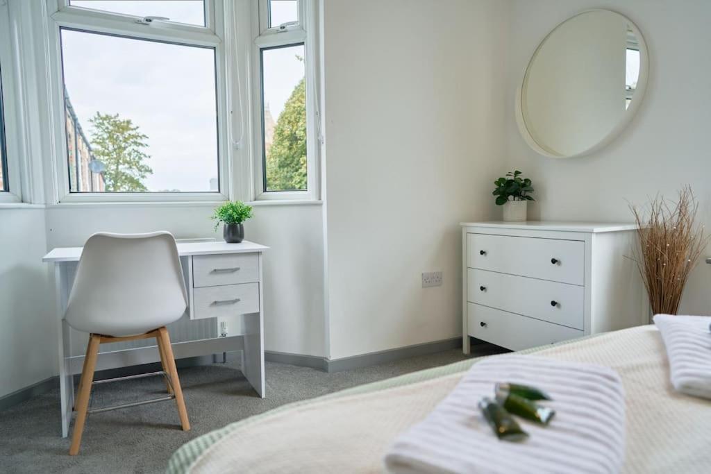 York City Central Apartment And Coffee Shop Екстериор снимка